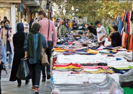 پیاده‌روهای خرم‌آباد به تصرف کسبه درآمد