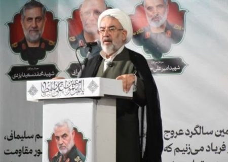 معجزه انقلاب اسلامی انسان‌سازی است