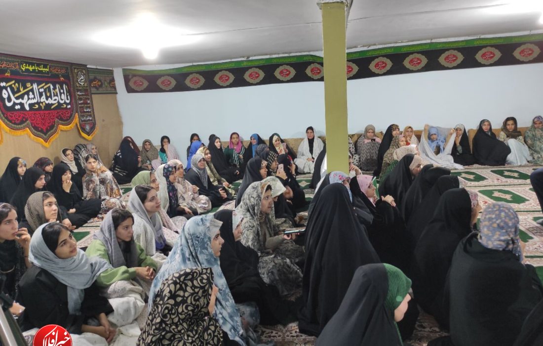 آئین معنوی اعتکاف در مساجد خرم آباد