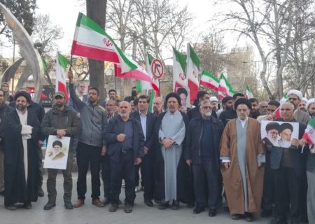 ملت ایران آماده جان‌فشانی در برابر دشمن است
