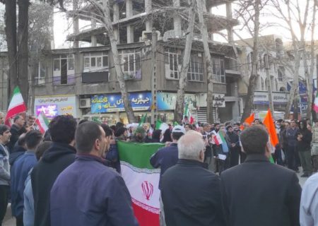 پاسخ مردم خرم‌آباد به تعرض دشمنان