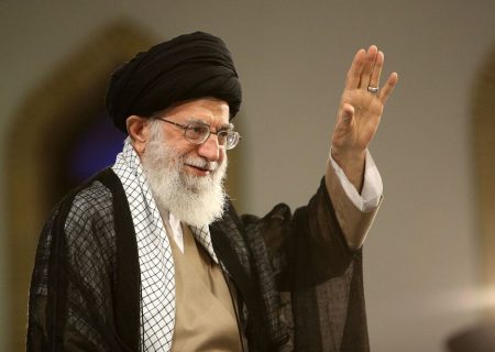 رهبر معظم انقلاب به شهادت رسیدند