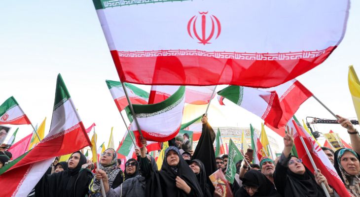 ارتش آمریکا توسط ملت ایران سیلی خورد