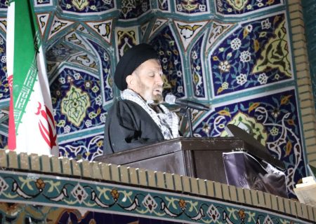 راه نجات کشور پشتیبانی از ولایت فقیه است