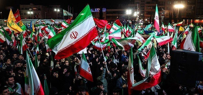 موج ۹۳ حماسه خیابان در خیابان انقلاب خرم‌آباد