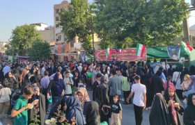 خیابان انقلاب خرم‌آباد میزبان عاشقان ولایت
