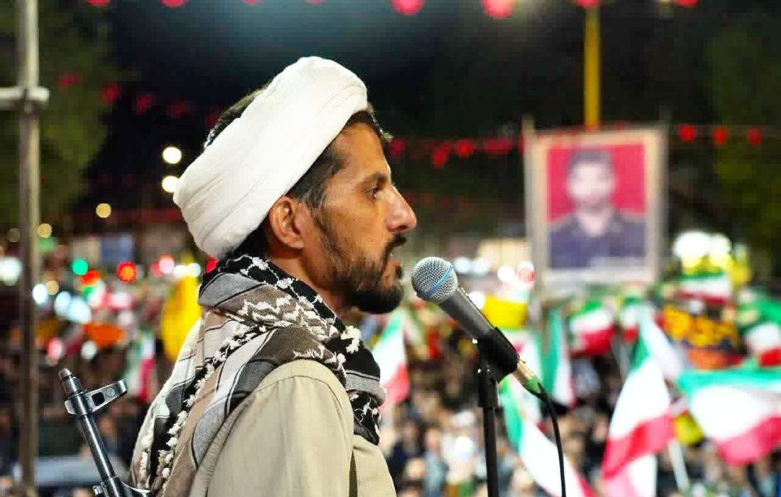 خون امام شهید مردم را به خیابان کشاند