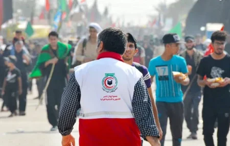 انتقال ۲۰ زائر حادثه‌دیده از عراق به مرز مهران
