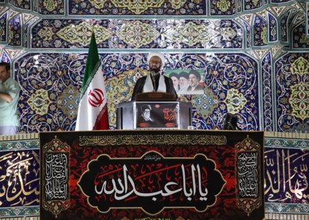 تشییع باشکوه امام شهید نمایش انسجام ملی است