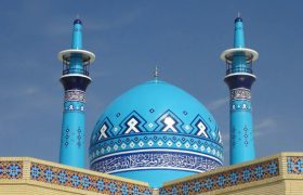 مسجد قلب تپنده جامعه اسلامی است