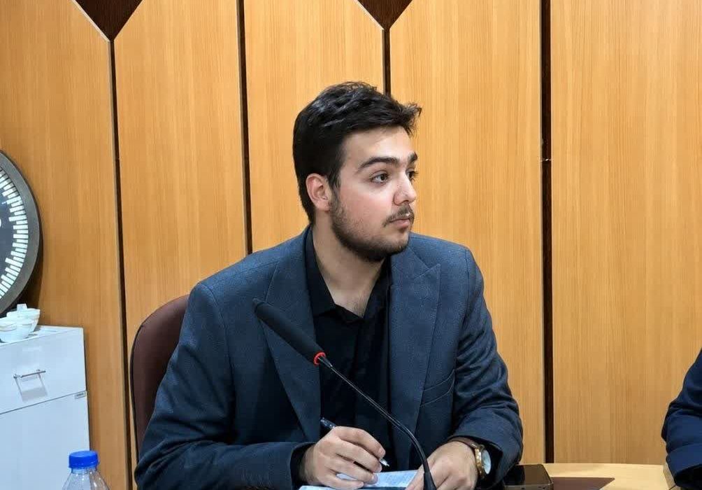 اعزام کاروان ۹۰ نفره دانشگاه فرهنگیان لرستان به پیاده‌روی اربعین
