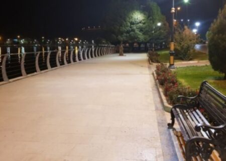 بوستان‌های خرم‌آباد به پیشواز روشنایی رفتند