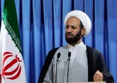 نسل جوان باید با دستاوردهای انقلاب آشنا شود