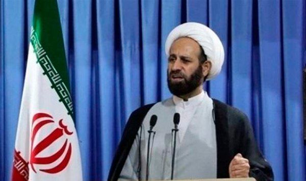 نسل جوان باید با دستاوردهای انقلاب آشنا شود